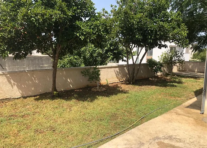 M A Apartments