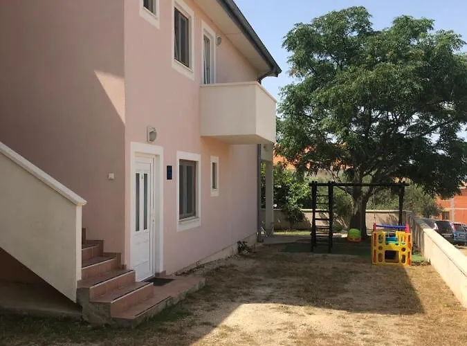 M A Apartments